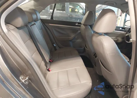 2009 Volkswagen Jetta Se из США, поврежденный, VIN 3VWRZ71K79M130399